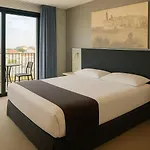 Otel Hotel Sitges 3*