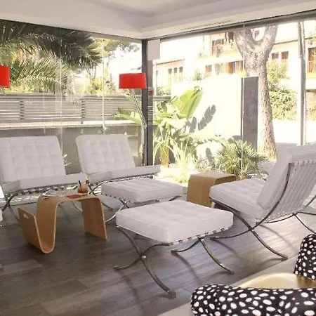 מלון Hotel Sitges 3*