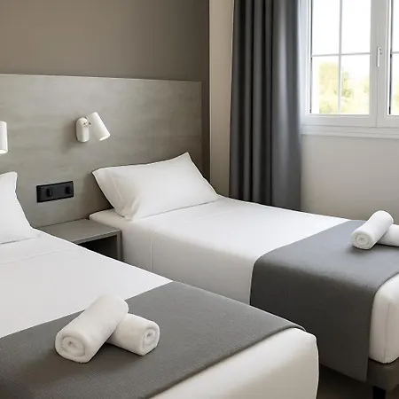 Hotel Sitges Ξενοδοχείο 3*