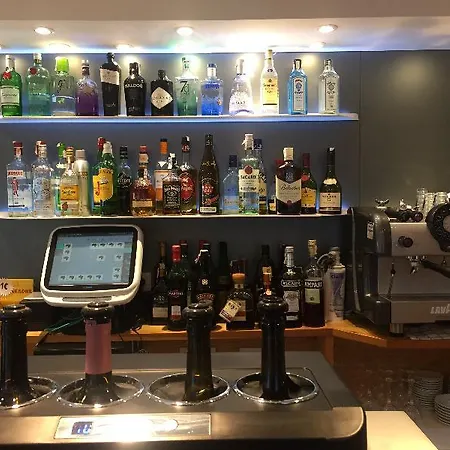 Hotel Sitges فندق سيدجيس