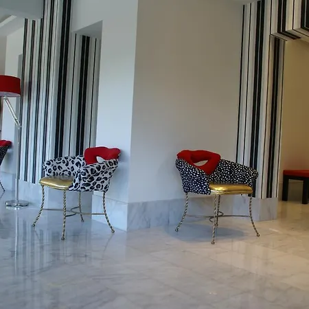 فندق Hotel Sitges سيدجيس