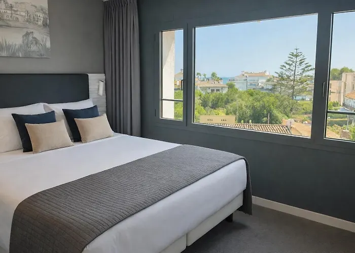 Hotel Sitges Готель 3*