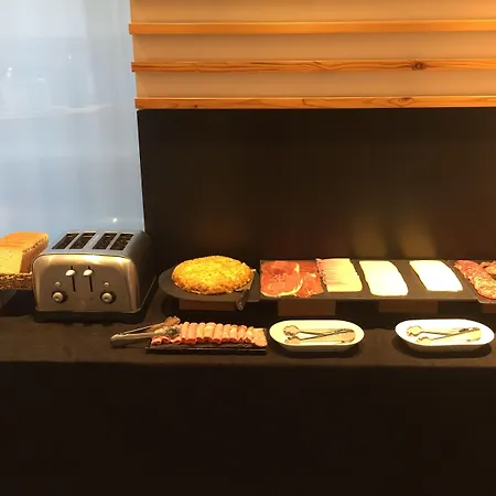 ホテル シッチェス