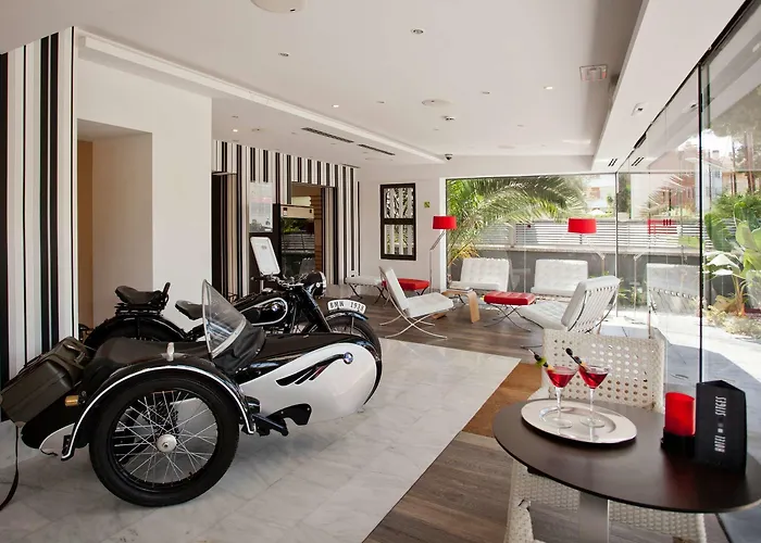 Hotel Sitges Отель Сиджес